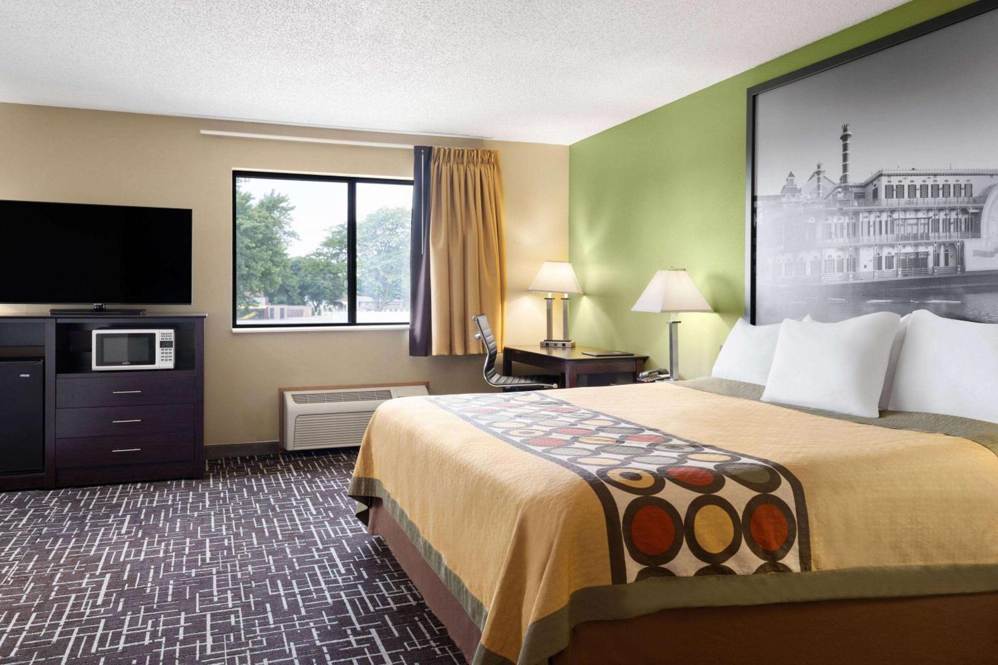 Super 8 By Wyndham Dyersville Exterior photo